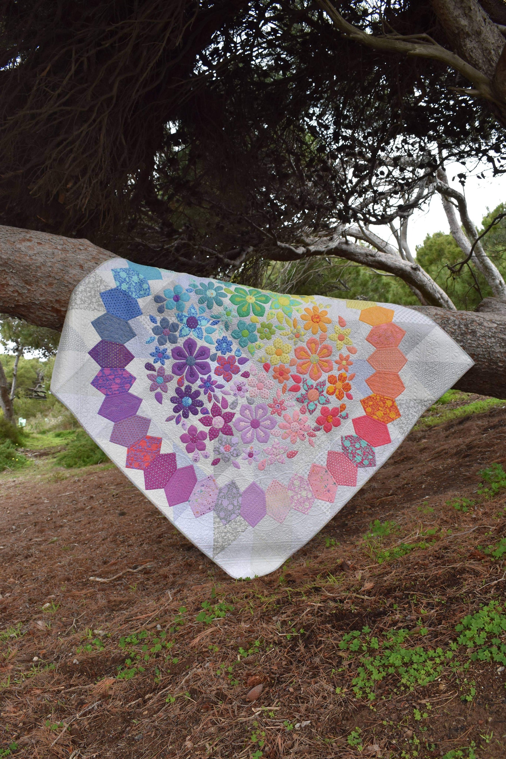 Blooming Delightful Quilt by Rachelle Denneny